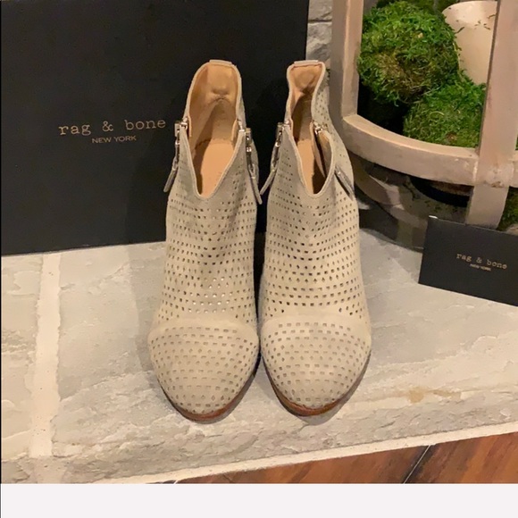 NIB Rag & Bone Margot Boot - Cemento Suede - Sz 6 - Picture 5 of 8